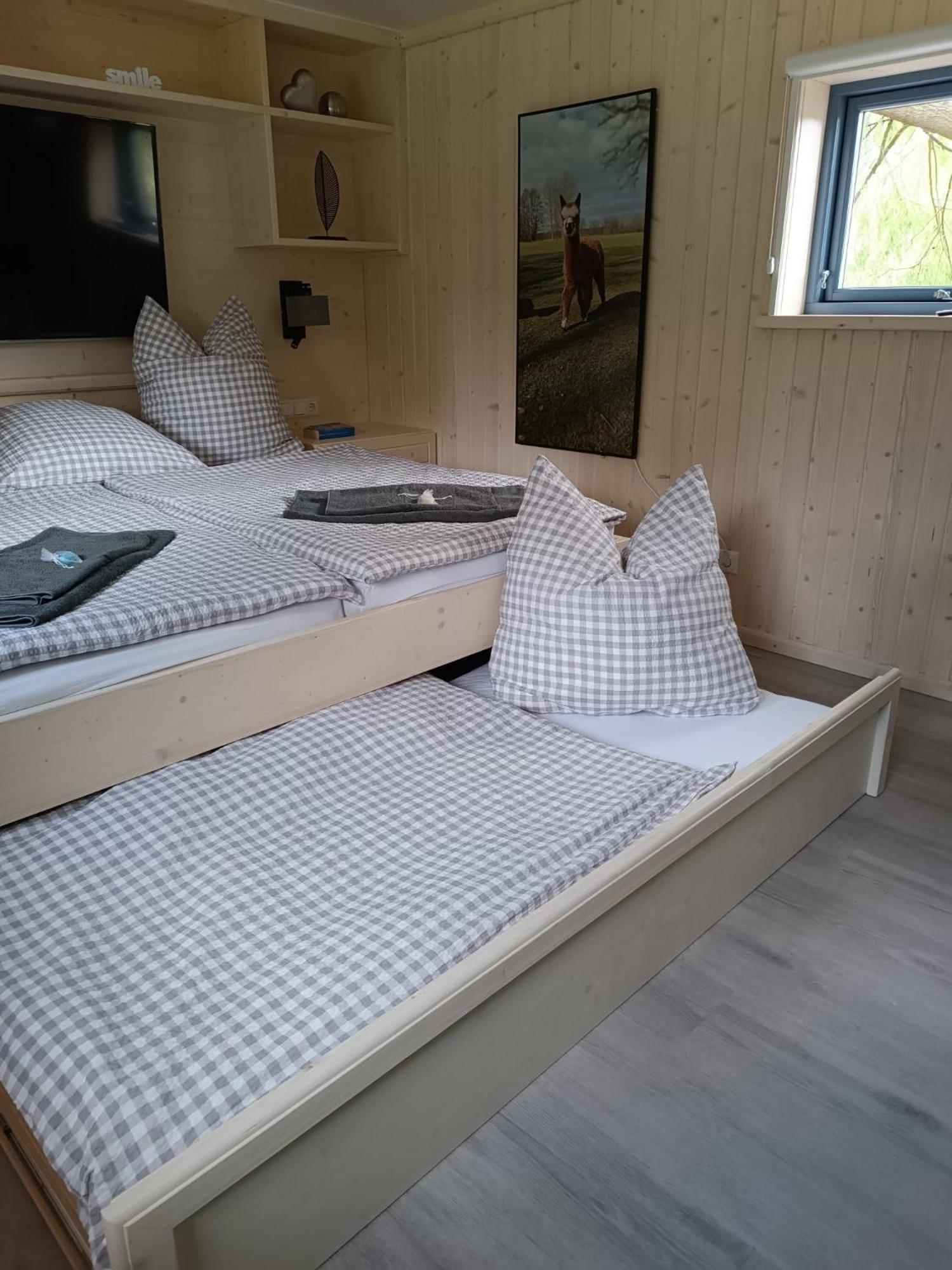 Tiny House & Alpaka-Erlebnis Im Ruhner Land - Naturidylle Pur Ziegendorf Ngoại thất bức ảnh